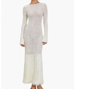 Like-New Devon Windsor Callista dress in White